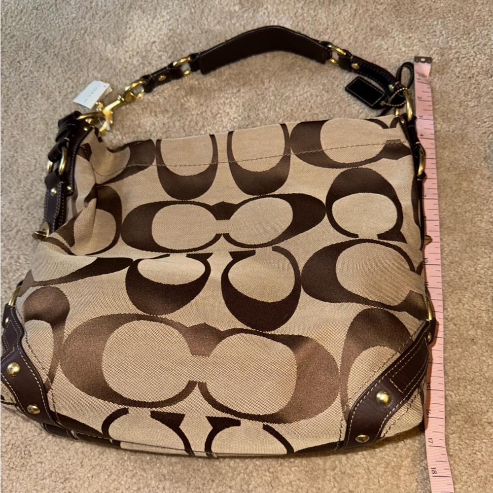 NWT Vintage Coach Carly Large Hobo Signature C Embroidered Leather Trim Bag - Picture 9 of 11